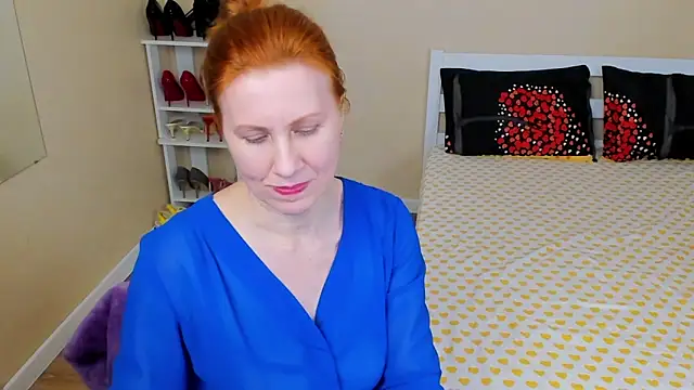 FoxySophia online show from March 2026 05:58:02 PM