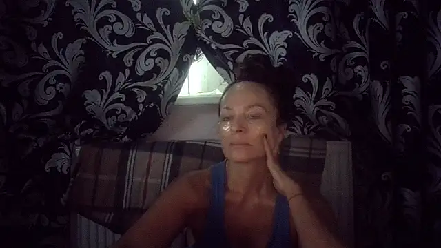 LindaStarS online show from September 2025 04:50:01 AM