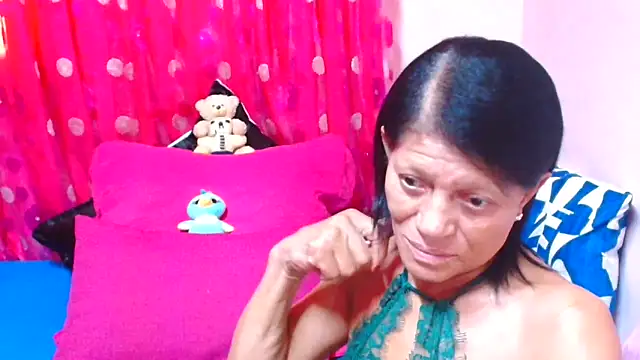 Snapshot of SLUTTYROXY chatting on March 2026 05:47:02 AM SLUTTYROXY online show from March 2026 05:47:02 AM