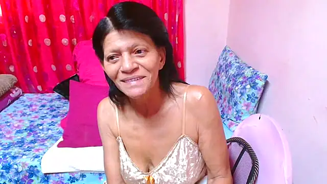 SLUTTYROXY online show from March 2026 06:18:01 AM