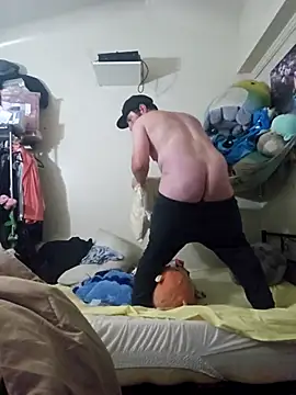 UncutHammer69 online show from March 2025 06:15:02 AM