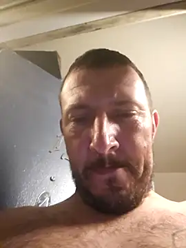 UncutHammer69 online show from October 2025 09:43:01 AM