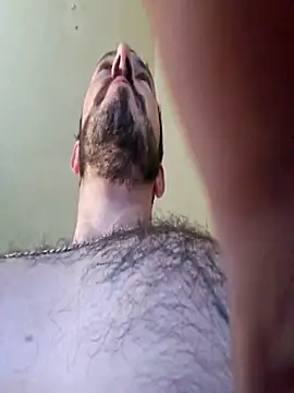 UncutHammer69 online show from November 2025 08:42:01 PM