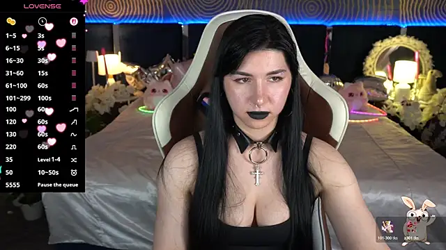 Snapshot of EmilyCandyy chatting on June 2026 06:49:01 AM EmilyCandyy online show from June 2026 06:49:01 AM