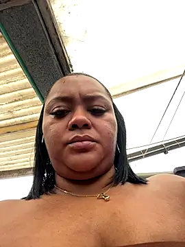 yanza2002 online show from October 2025 01:50:02 PM