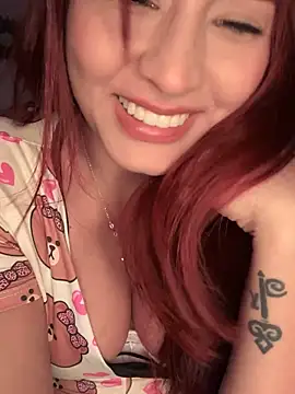 Snapshot of LINDA_PATTY94 chatting on February 2025 12:09:01 AM LINDA PATTY94 online show from February 2025 12:09:01 AM