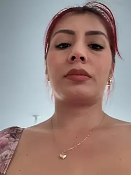 Snapshot of LINDA_PATTY94 chatting on March 2025 09:32:02 PM LINDA PATTY94 online show from March 2025 09:32:02 PM