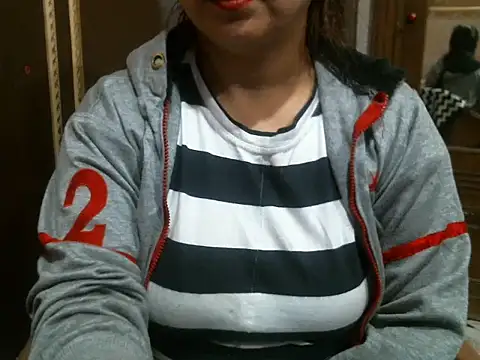 UrsMansi online show from November 2025 04:13:02 AM