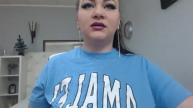 Snapshot of ClaraJoyFG chatting on January 2025 07:50:01 PM ClaraJoyFG online show from January 2025 07:50:01 PM