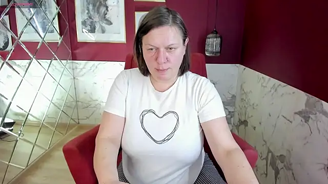 KellyPerfection online show from March 2025 01:17:01 PM