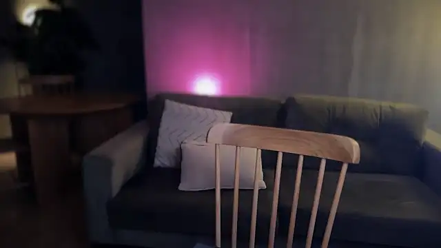 illaroom online show from September 2025 08:31:02 PM