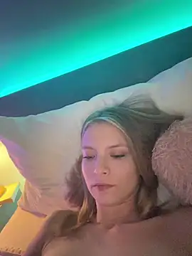 Snapshot of AnastasiaAniess chatting on December 2024 08:57:02 PM AnastasiaAniess online show from December 2024 08:57:02 PM