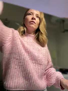 Snapshot of AnastasiaAniess chatting on January 2025 08:13:02 PM AnastasiaAniess online show from January 2025 08:13:02 PM