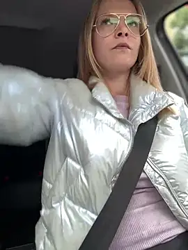 Snapshot of AnastasiaAniess chatting on January 2025 11:48:01 AM AnastasiaAniess online show from January 2025 11:48:01 AM