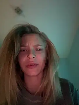 Snapshot of AnastasiaAniess chatting on January 2025 06:23:01 PM AnastasiaAniess online show from January 2025 06:23:01 PM