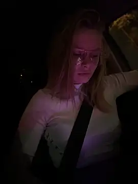 Snapshot of AnastasiaAniess chatting on January 2025 11:18:02 PM AnastasiaAniess online show from January 2025 11:18:02 PM