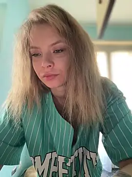 Snapshot of AnastasiaAniess chatting on February 2025 08:24:02 AM AnastasiaAniess online show from February 2025 08:24:02 AM