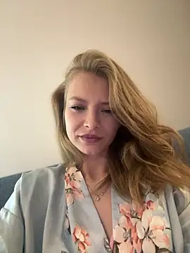 Snapshot of AnastasiaAniess chatting on February 2025 08:49:02 PM AnastasiaAniess online show from February 2025 08:49:02 PM