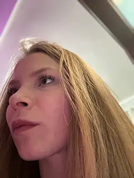 Snapshot of AnastasiaAniess chatting on February 2025 09:01:02 PM AnastasiaAniess online show from February 2025 09:01:02 PM