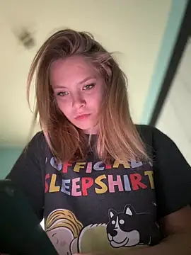 Snapshot of AnastasiaAniess chatting on March 2025 01:29:01 PM AnastasiaAniess online show from March 2025 01:29:01 PM