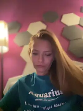 Snapshot of AnastasiaAniess chatting on March 2025 08:53:01 PM AnastasiaAniess online show from March 2025 08:53:01 PM