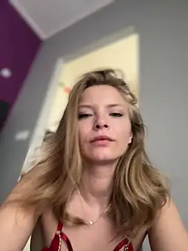 Snapshot of AnastasiaAniess chatting on March 2025 08:37:01 AM AnastasiaAniess online show from March 2025 08:37:01 AM