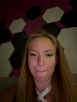 Snapshot of AnastasiaAniess chatting on October 2025 07:01:02 PM AnastasiaAniess online show from October 2025 07:01:02 PM