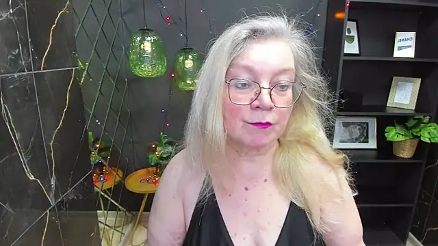 NataliMellow online show from January 2025 01:20:02 PM