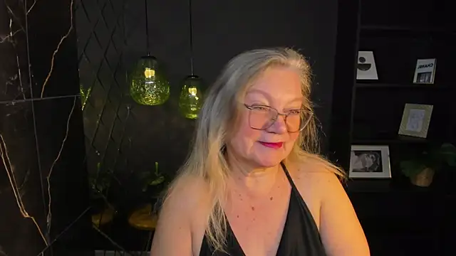 NataliMellow online show from November 2025 01:02:01 PM