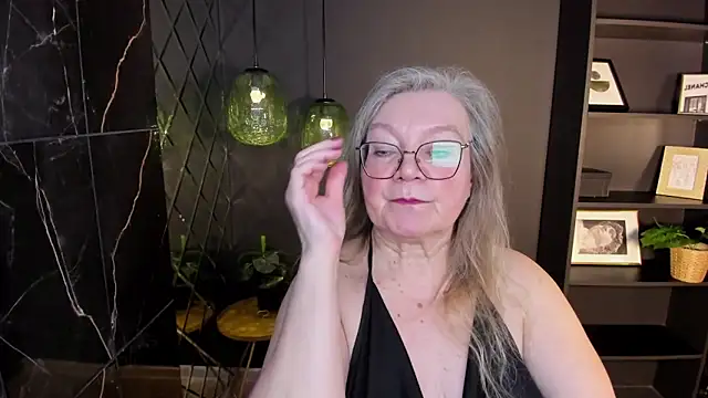 NataliMellow online show from January 2026 01:48:02 PM