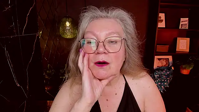 Snapshot of NataliMellow chatting on June 2026 01:02:02 PM NataliMellow online show from June 2026 01:02:02 PM
