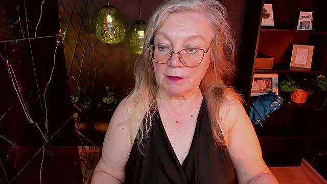 Snapshot of NataliMellow chatting on June 2026 01:21:01 PM NataliMellow online show from June 2026 01:21:01 PM