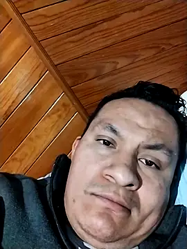 gusaven online show from March 2025 05:18:02 AM