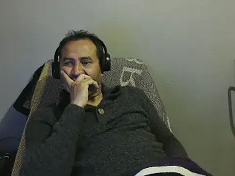 Snapshot of dantehot2020 chatting on January 2025 01:42:02 AM dantehot2020 online show from January 2025 01:42:02 AM