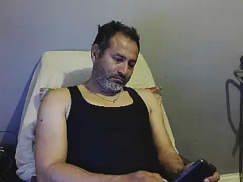 Snapshot of dantehot2020 chatting on January 2025 11:50:01 PM dantehot2020 online show from January 2025 11:50:01 PM