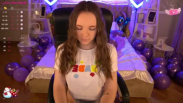 FoxyShy online show from January 2025 12:55:01 PM