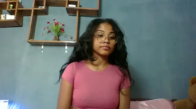 Snapshot of naya86 chatting on February 2025 06:28:01 AM naya86 online show from February 2025 06:28:01 AM