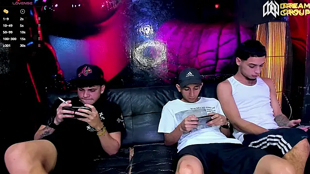 AmazingPartys online show from March 2025 02:48:01 AM