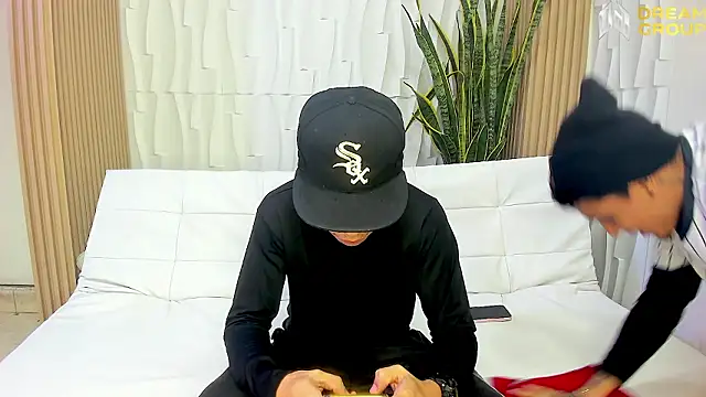 AmazingPartys online show from February 2026 01:20:01 PM