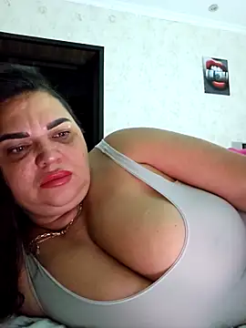 littleRikka online show from December 2025 10:44:02 AM