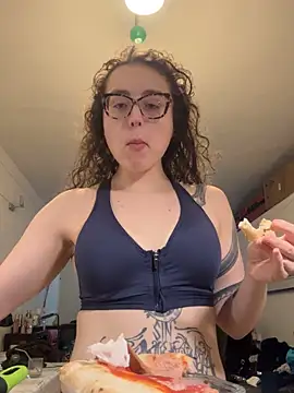 ladyturtle online show from March 2026 03:29:01 PM