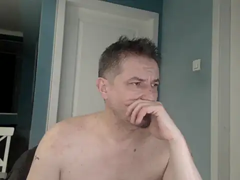 MisterFaithRO online show from April 2026 11:27:02 PM