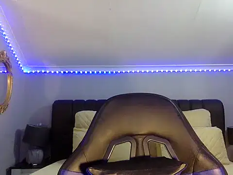 BOOTYBANGER24xx online show from October 2025 02:56:01 AM