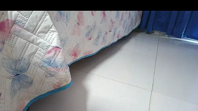 big boobsmature online show from April 2026 12:54:01 PM