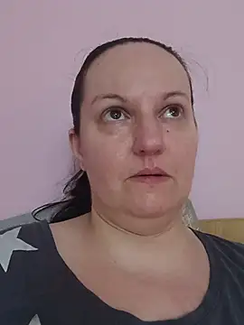 BustyLadyAlma online show from June 2026 06:40:01 AM