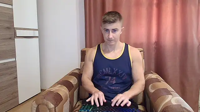 Todhorny9873 online show from March 2025 06:57:02 AM