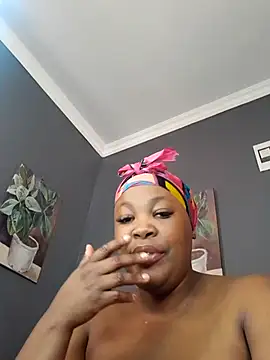 SWEETDOLLY29XX online show from July 2026 08:08:01 AM