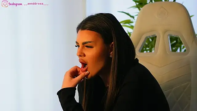 perfectt33n online show from February 2025 09:33:01 AM