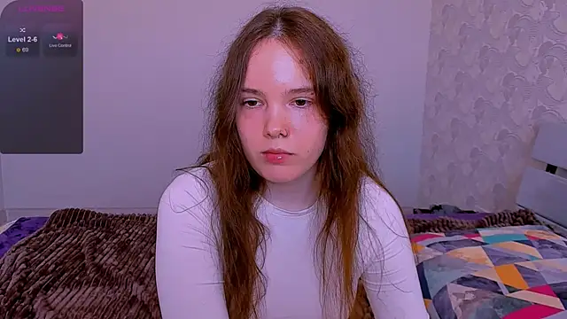 Janie JJ Curvie online show from April 2026 02:48:01 AM