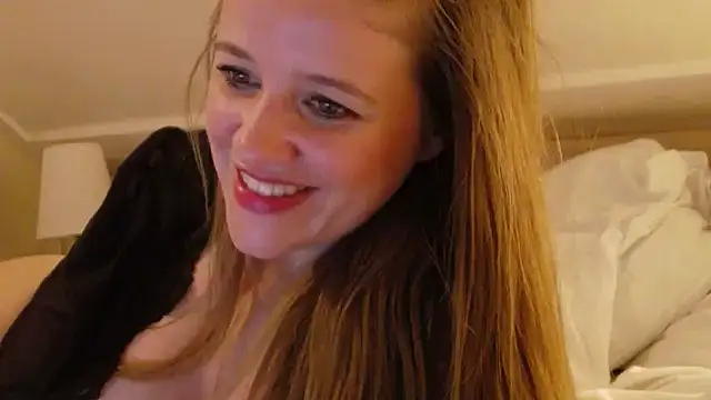 Neonstar online show from March 2025 06:59:02 PM